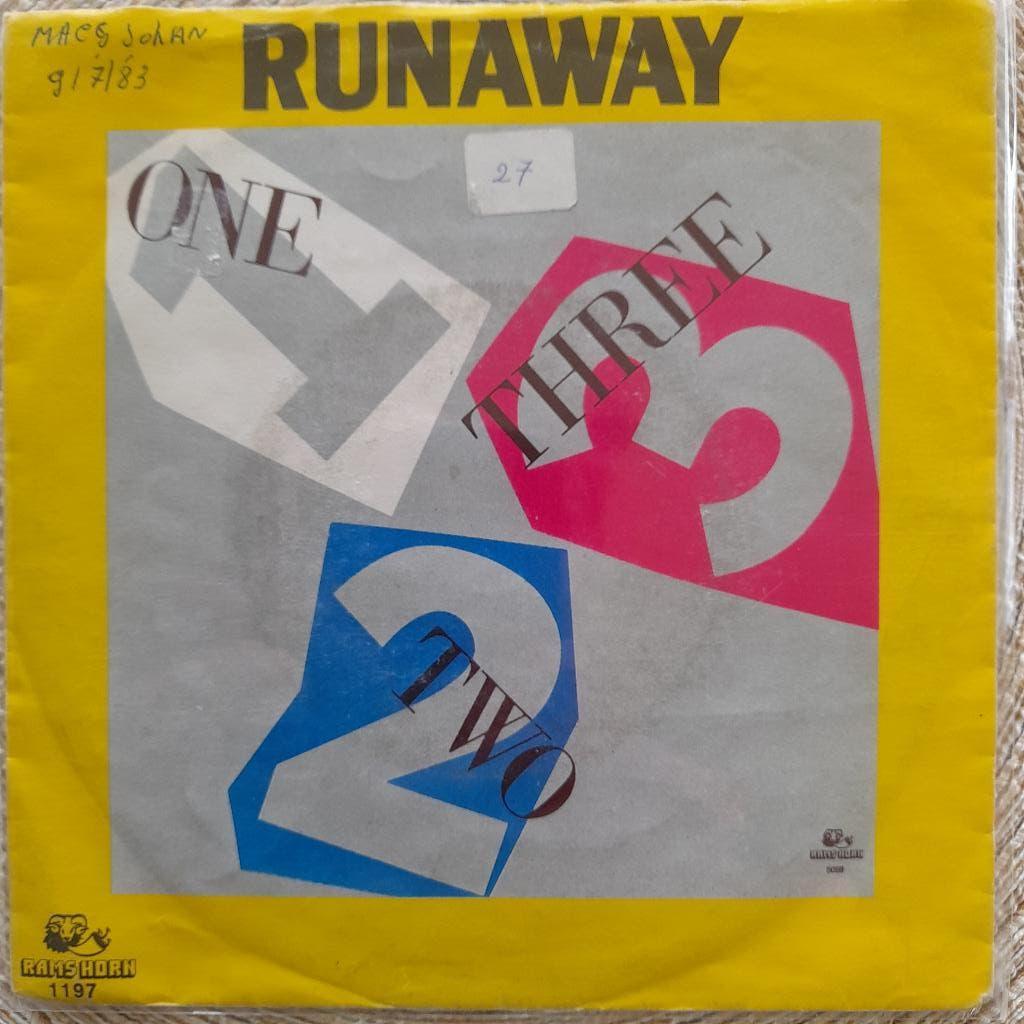 Un, deux Three Runaway 7", Pochette photo, Enlèvement ou Envoi, Utilisé, Pop