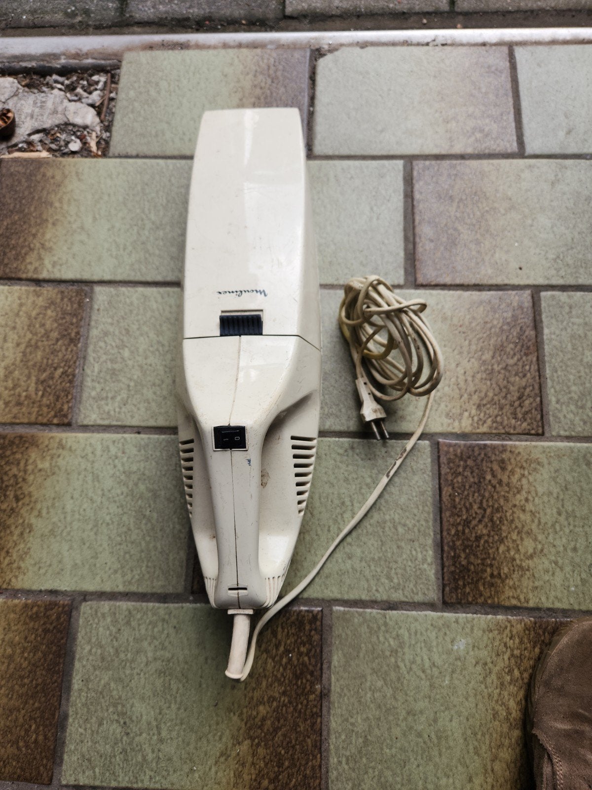 Vintage stofzuiger moulinex, Ophalen