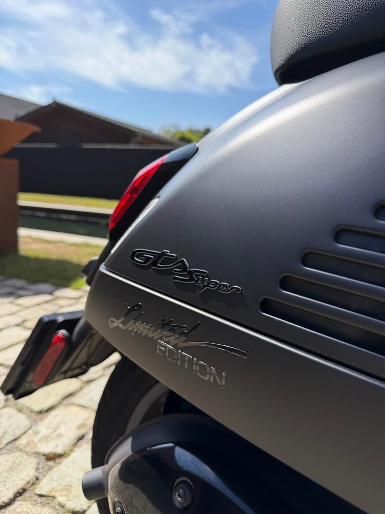 Vespa GTS SuperSport 300 (HPE), Motoren, 300 cc, Nieuw, Super Sport, Particulier