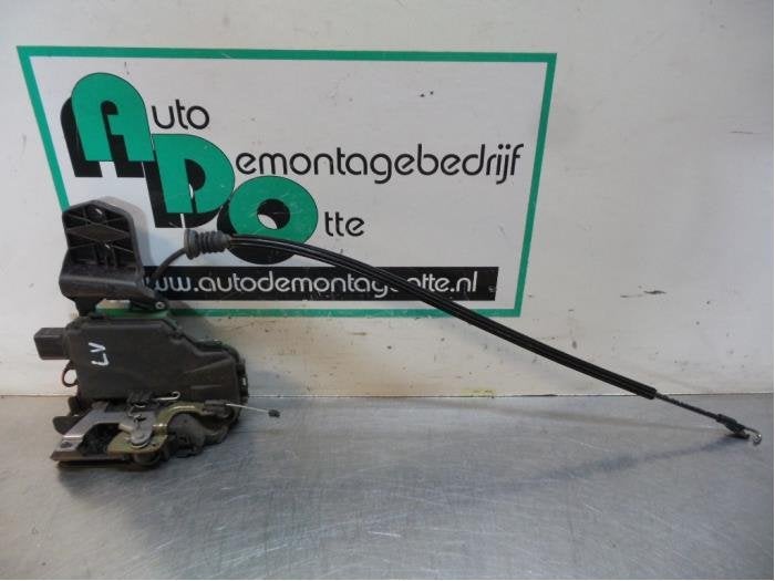 Deurslot Mechaniek 2Deurs links van een Volkswagen Golf (Gol, Gebruikt, -, Volkswagen, -