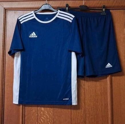 Blauw voetbal pakje 164/13,14 jaar adidas 15€, Enlèvement, Bleu, Football