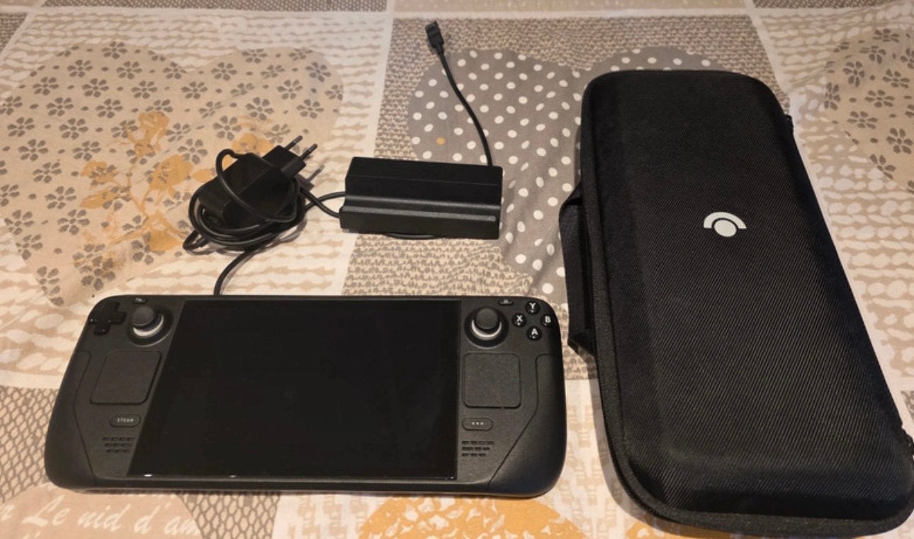 Steam deck lcd 256gb a vendre, Consoles de jeu & Jeux vidéo, Consoles de jeu | Autre, Enlèvement ou Envoi, Comme neuf