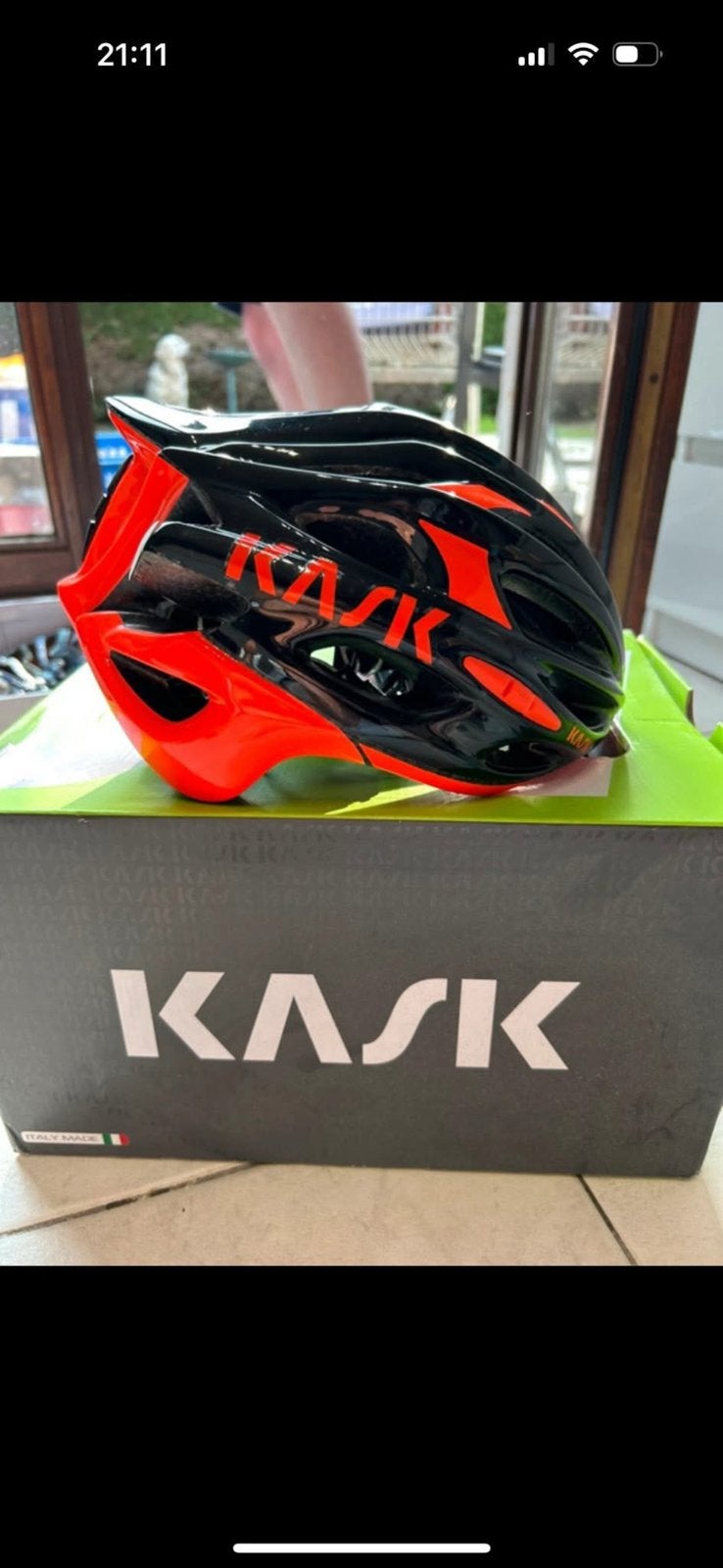 Kask fietshelm, Fietsen en Brommers, Ophalen, Zo goed als nieuw