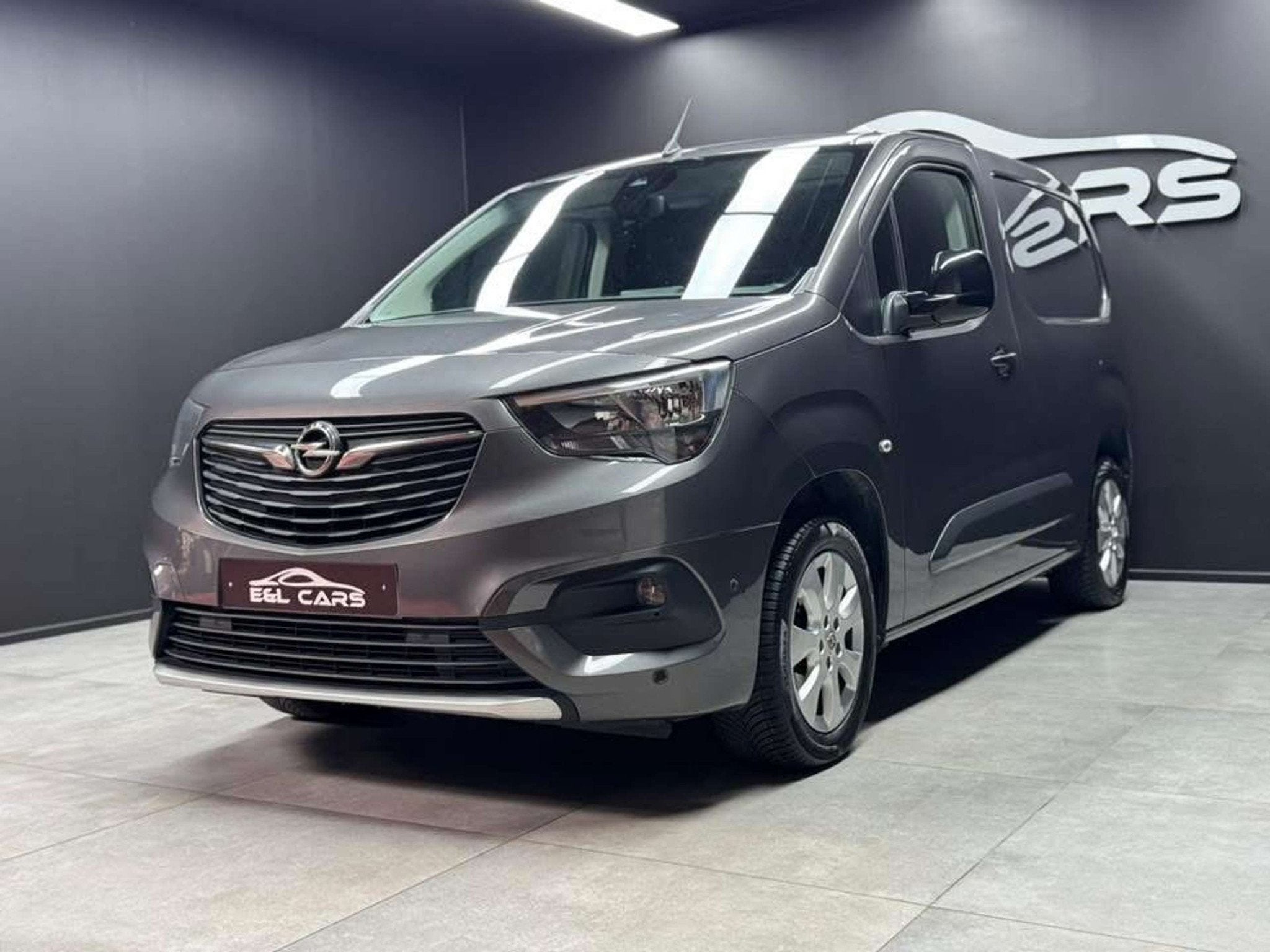 Opel Combo Combo 1.5 diesel *12 mois de garantie*, Autos, Argent ou Gris, Achat, Euro 6, Entreprise