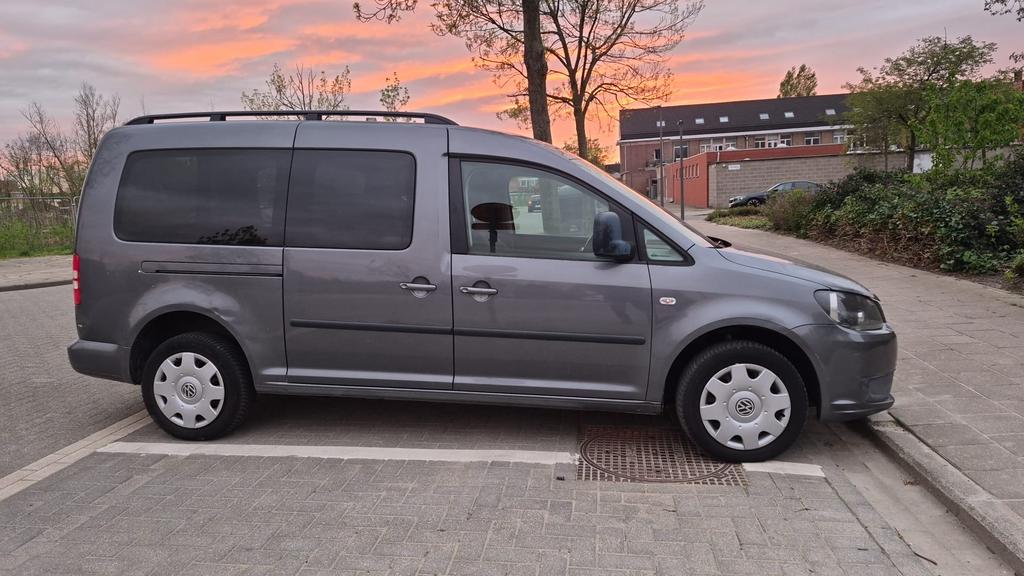 Volkswagen caddy 1.6 TDI– 2014– KM186.000—Airco, Auto's, Volkswagen, Euro 5, Stof, Parkeersensor, Bedrijf