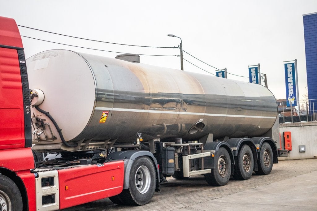 ETA CITERNE LAIT/MILCH/MILK 29000L, Autos, Achat, Entreprise, Autres carburants, Remorques et Semi-remorques