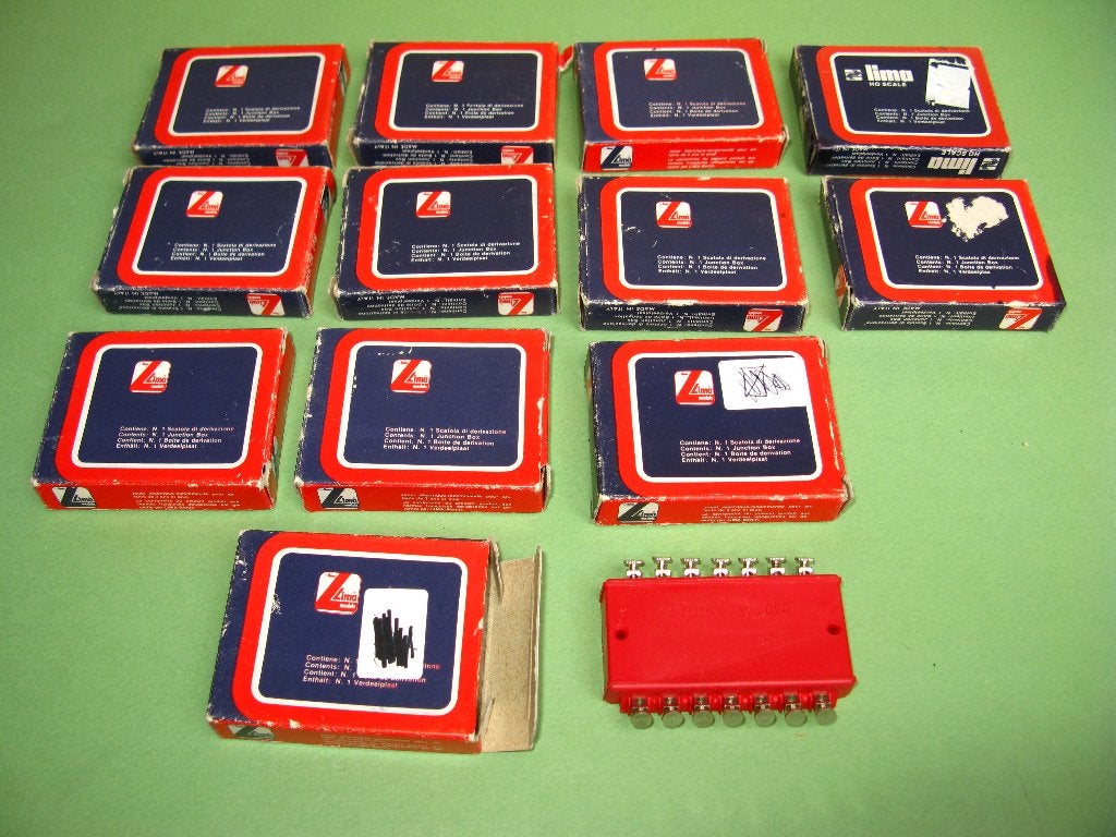 LIMA HO : Plaques de distribution n 3066:2 € l'unité, Enlèvement ou Envoi, Rails, Comme neuf, Courant continu