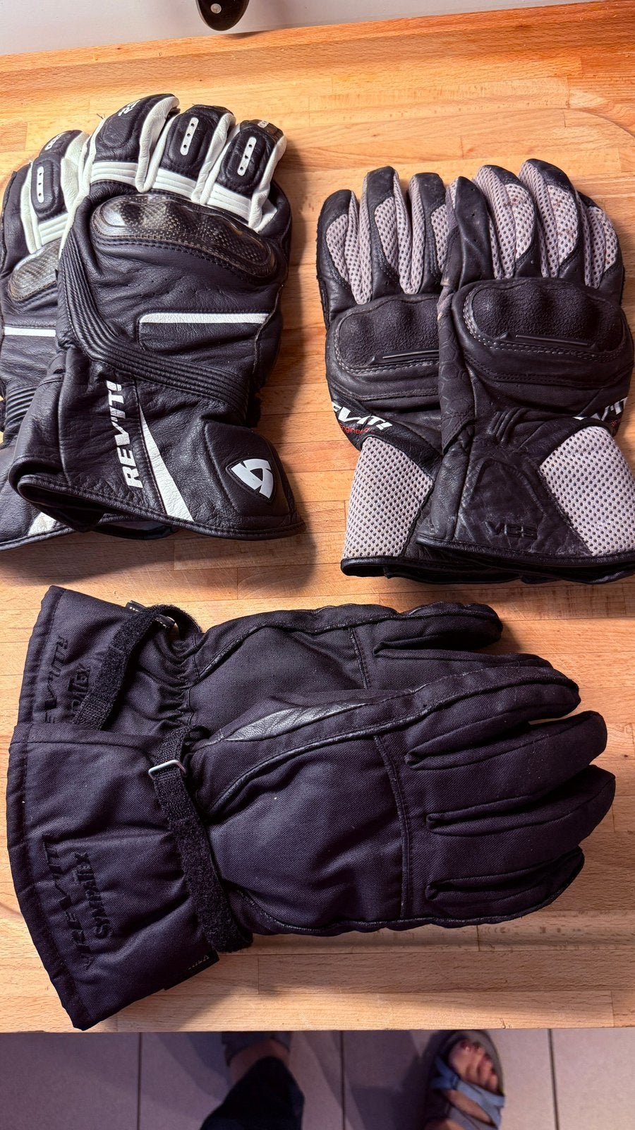 Trois paires de gants Rev'it en très bon état, Motos, Enlèvement, Gants