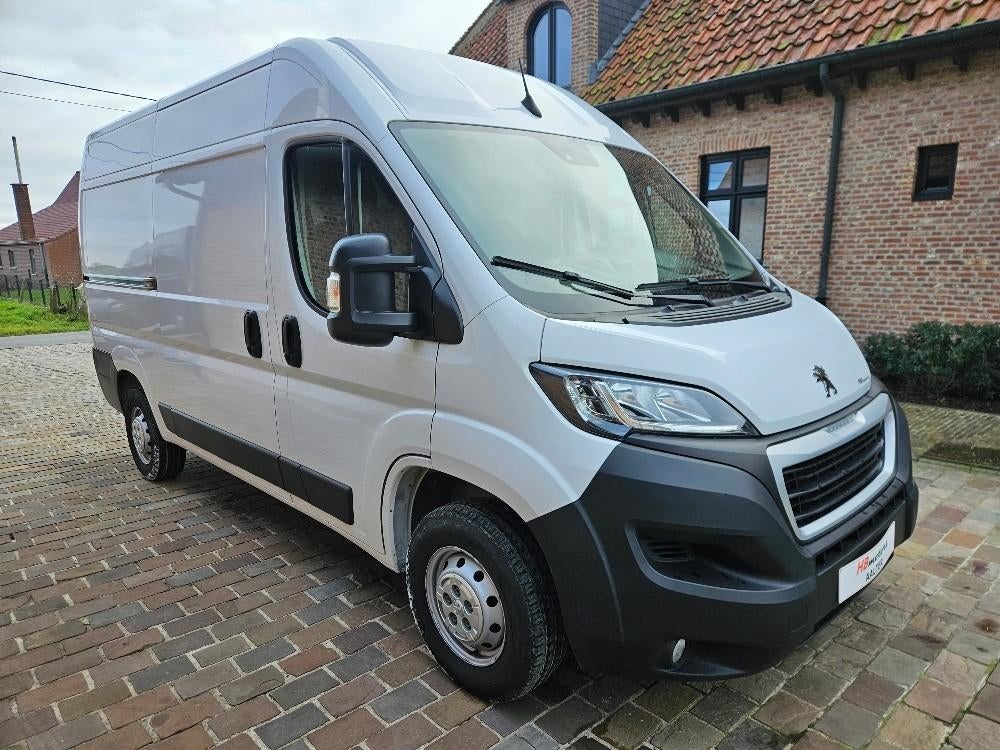 Peugeot Boxer 2.2HDI 140PK L2H2 15900EX BTW CRUISE PDC NAVI, Voorwielaandrijving, Stof, Start-stop-systeem, 4 cilinders