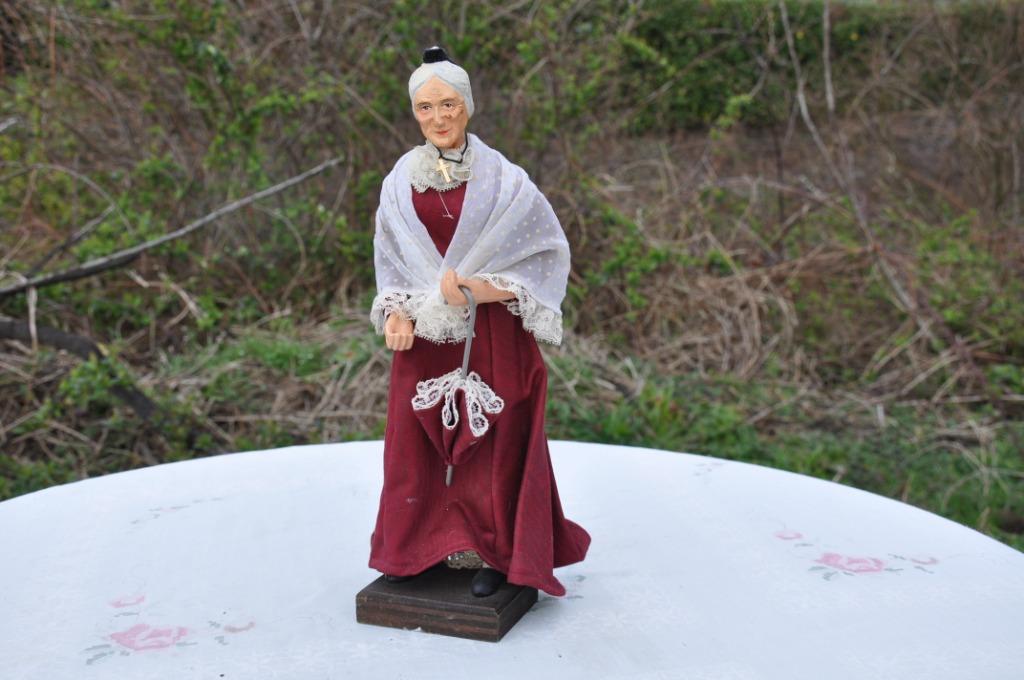 santon terre cuite socle bois sylvette amy, Antiek en Kunst, Ophalen of Verzenden