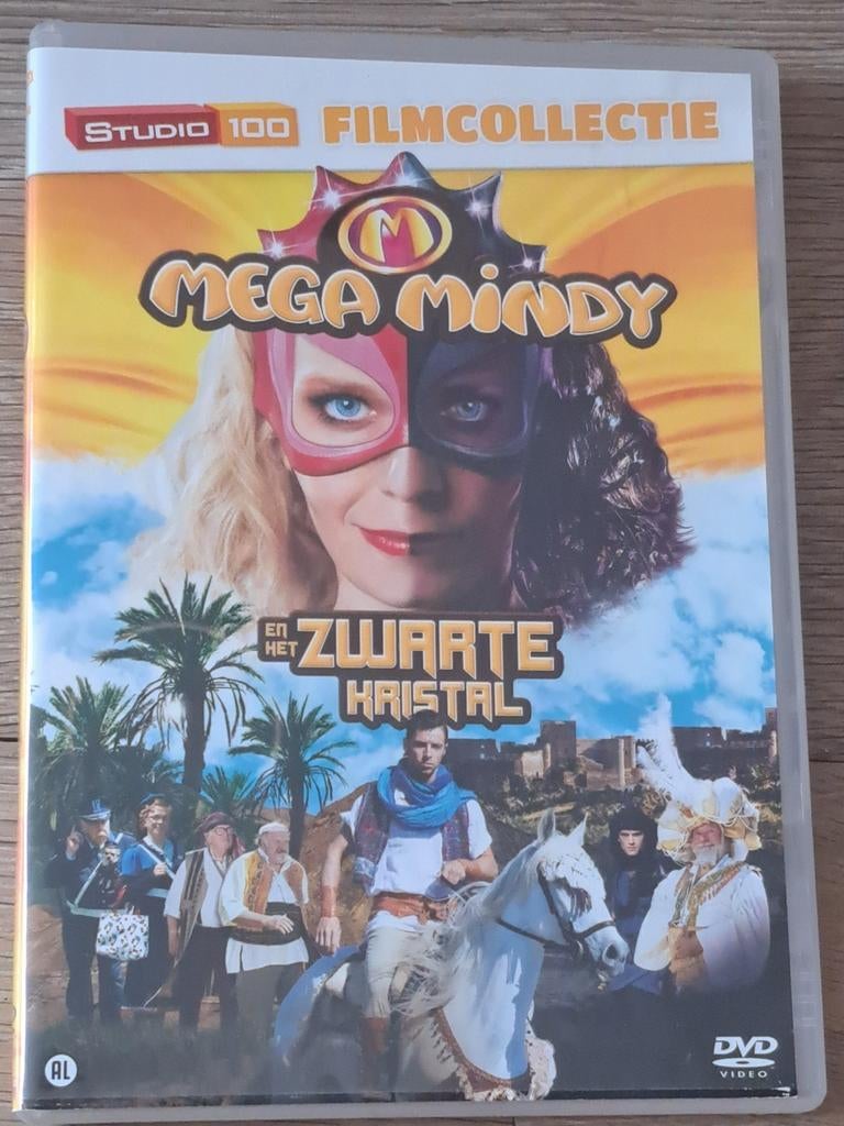 Dvd Mega mindy en het zwarte kristal, Enlèvement ou Envoi, Comme neuf, Film