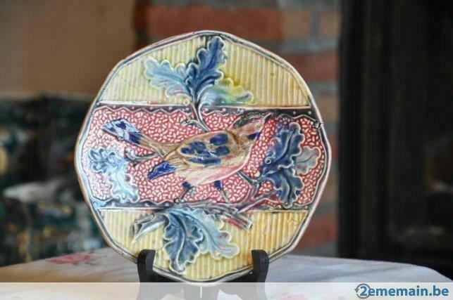 assiette barbotine de wasmuel "l'oiseau dans le chêne ", Antiquités & Art, Antiquités | Céramique & Poterie, Enlèvement