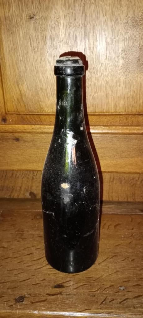 Brasserie bier oude fles gevuld met Gueuze Rodéa?, Ophalen of Verzenden, Zo goed als nieuw, Flesje(s), Stella Artois