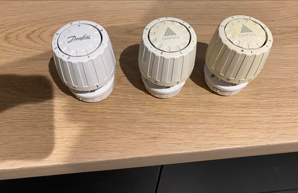 3 thermostatische kranen DANFOSS, Ophalen of Verzenden, Gebruikt