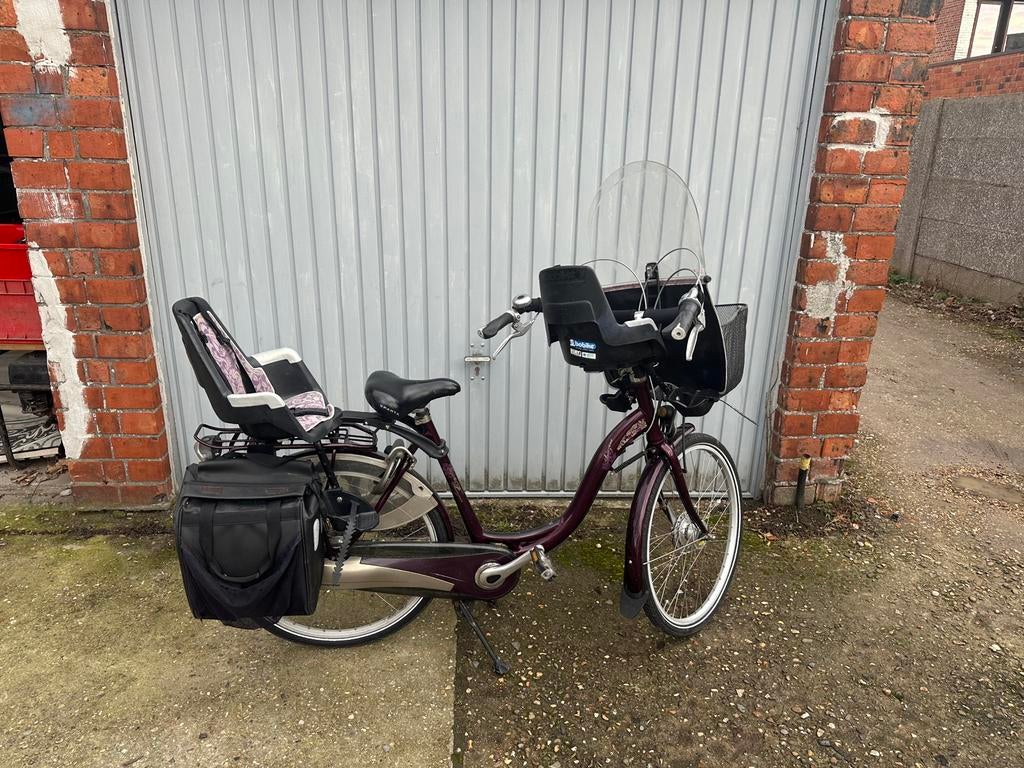 Sparta laagstap fiets in goede staat, Fietsen en Brommers, Fietsen | Dames | Moederfietsen, Ophalen, 2 zitjes, Sparta, 47 tot 50 cm