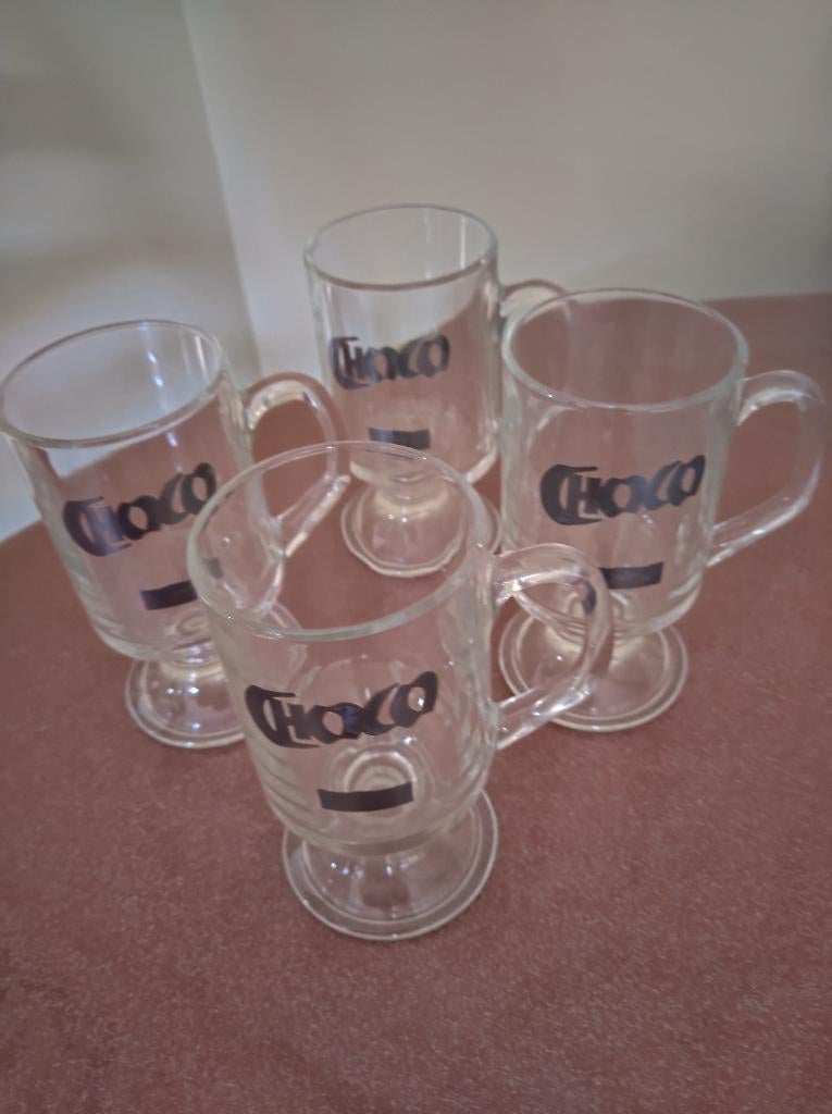4 GLAZEN VOOR CHOCOMELK TE KOOP, Ophalen of Verzenden, Zo goed als nieuw, Overige typen