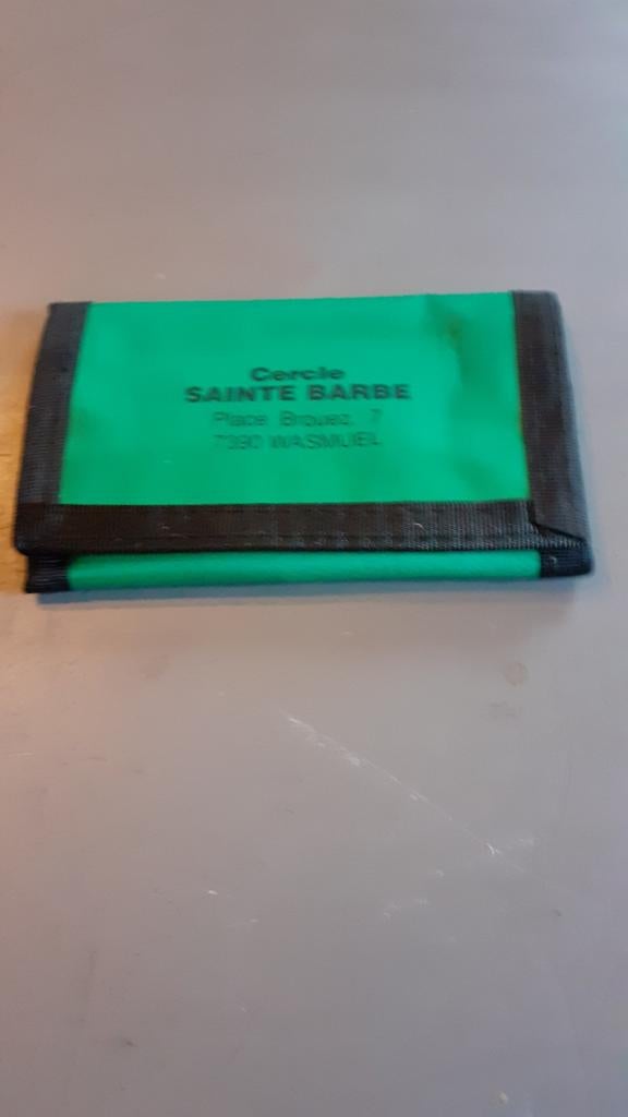 Pochette porte clé et argent de poche, Enlèvement ou Envoi