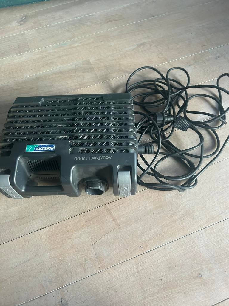 Te koop hozelock cyprio aquaforce 12000 sterke pomp, Tuin en Terras, Ophalen, Zo goed als nieuw, Vijverpomp