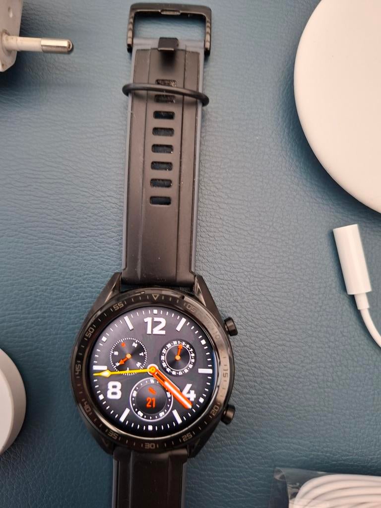 Te koop huawei smarth watch.en huawei wireless charger, Enlèvement