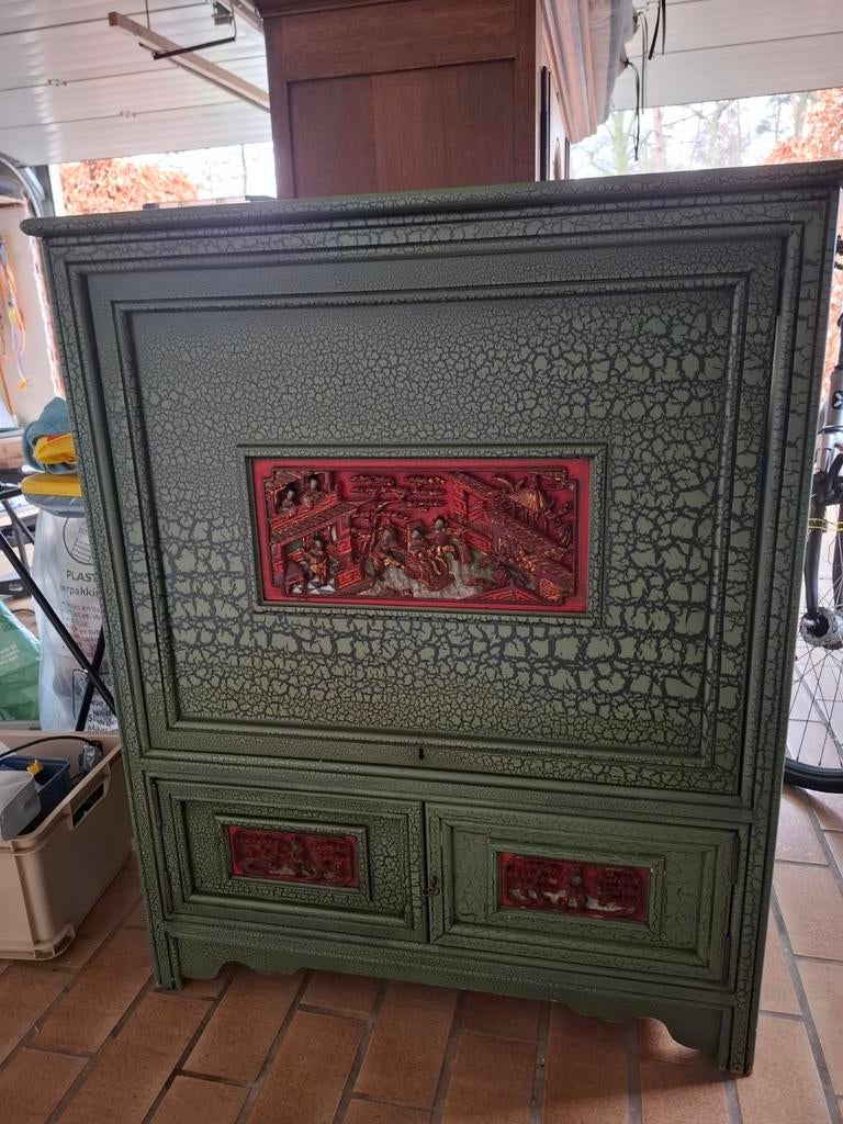 Unieke vintage TV-kast, Ophalen