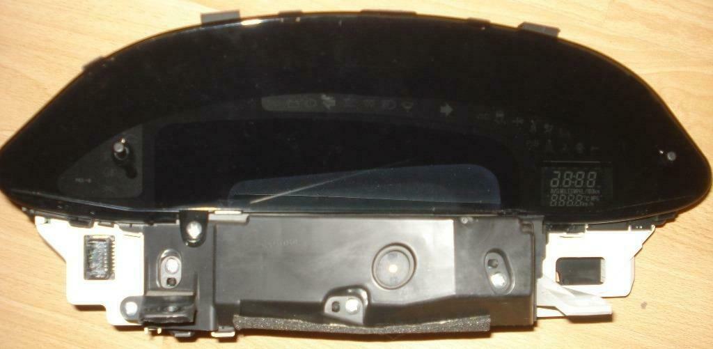 Kmteller Toyota YARIS herstel instrumentenpaneel, Ophalen of Verzenden, Gebruikt, Toyota