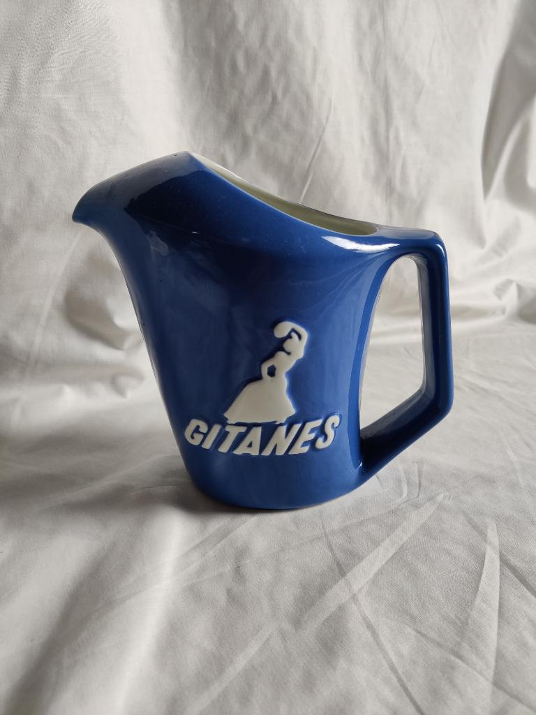 Schenkkan Gitanes, Ophalen