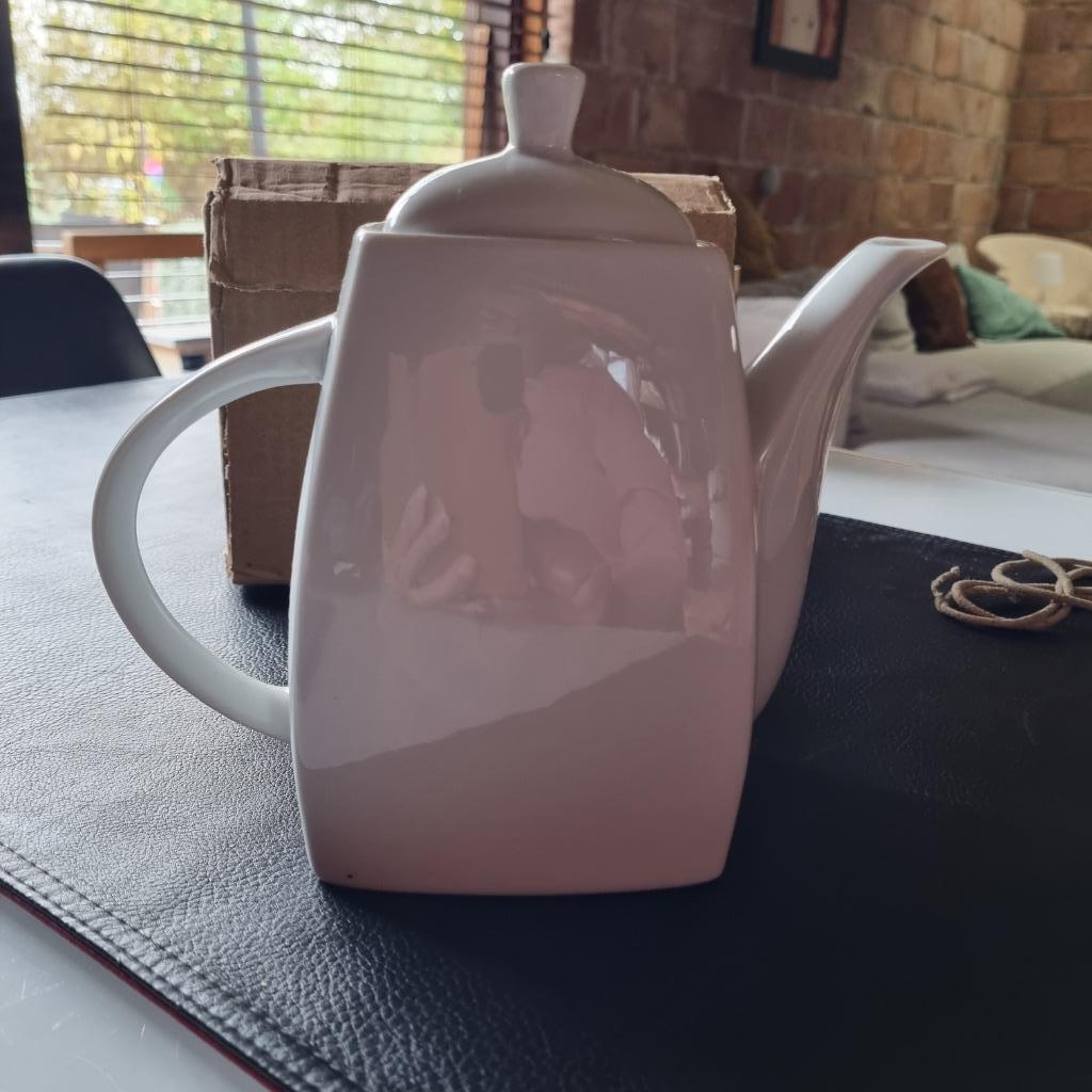 Cafetière blanche, Antiquités & Art, Enlèvement ou Envoi