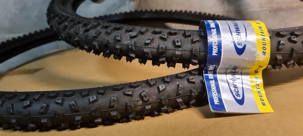 Pneus Schwalbe 26 x 2.1 neufs, Vélos & Vélomoteurs, Enlèvement, Neuf, Pneu, Schwalbe