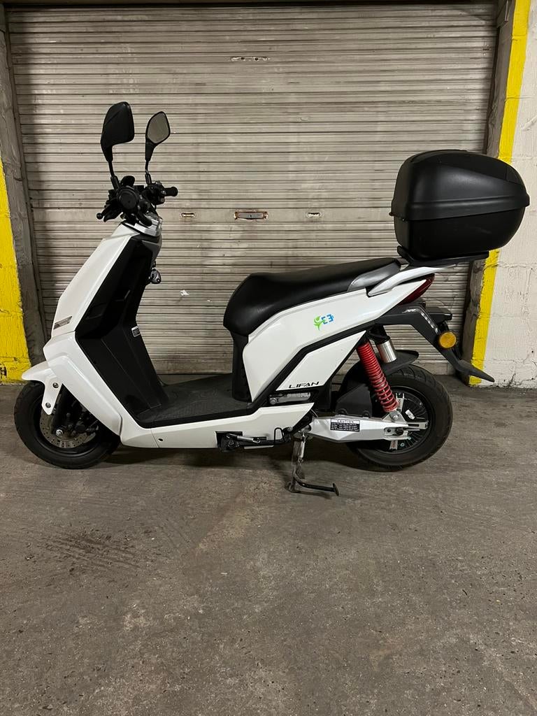 Lifan E3 - Classe B - Trottinette électrique, Vélos & Vélomoteurs, Scooters | Marques Autre, Comme neuf, Classe B (45 km/h), Électrique