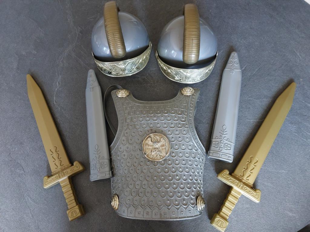 Romeinse helm en zwaard, Hobby en Vrije tijd, Ophalen of Verzenden, Gebruikt