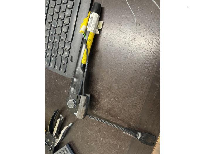 Tendeur de ceinture droit d'un Fiat 500, -, 3 mois de garantie, Utilisé, Fiat