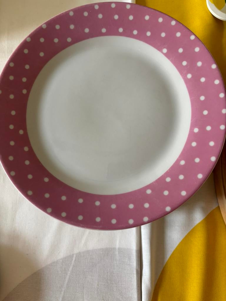 Borden met bolletjes, Ophalen of Verzenden, Zo goed als nieuw, Bord(en)