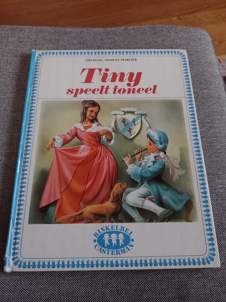Tiny speelt toneel, Boeken, Ophalen of Verzenden