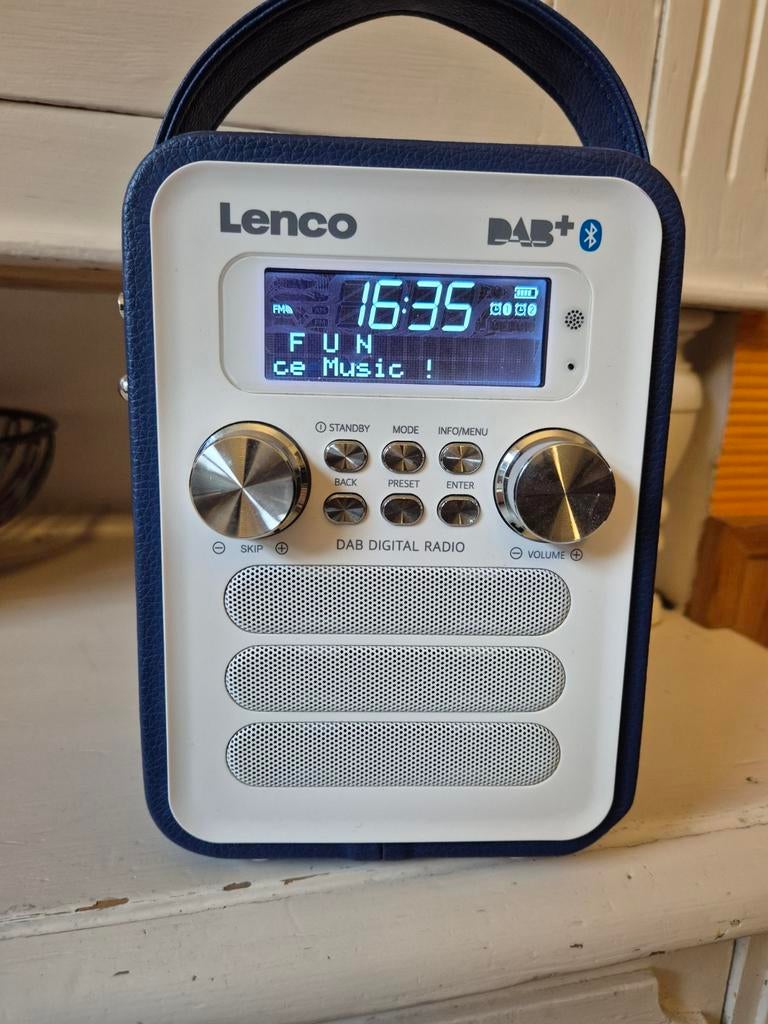 Radio portable DAB+/ FM avec Bluetooth Lenco, Ophalen of Verzenden, Radio