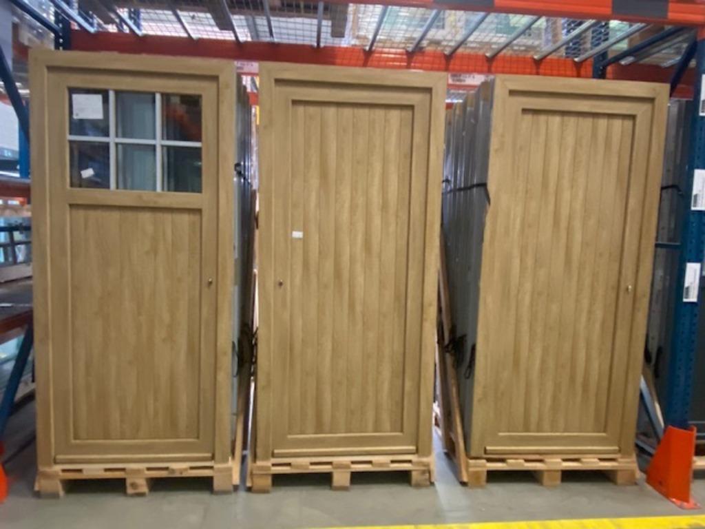 pvc deuren, garagedeur, ramen, schuiframen, nu uit stock