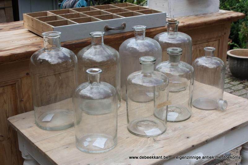 Retro vintage antieke oude flessen apothekerspotten, Verzamelen, Ophalen of Verzenden
