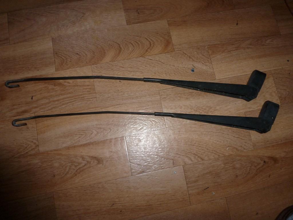 ruitenwisserarmen ford transit tr3, Auto-onderdelen, Ophalen of Verzenden, Gebruikt, Ford