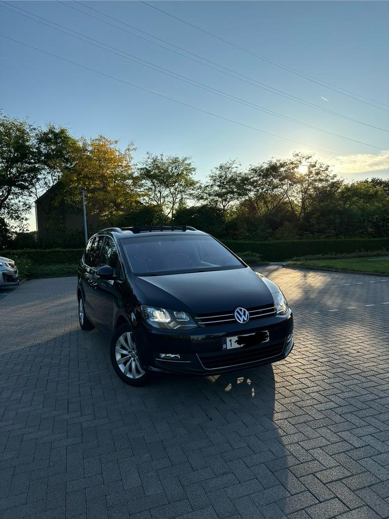 Volkswagen Sharan 2.0tdi, Auto's, Volkswagen, Euro 5, 4 cilinders, Lichtsensor, Zwart