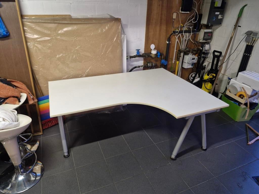 Bureau d'angle réglable en hauteur, Enlèvement ou Envoi, Réglable en hauteur, Comme neuf