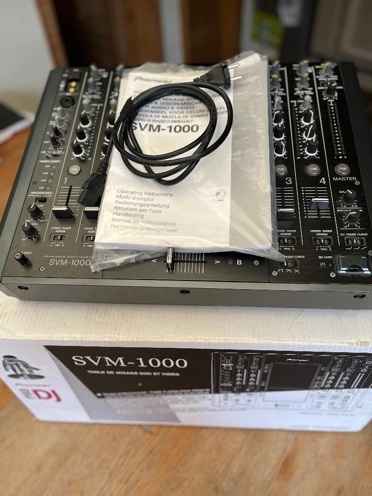Table de mixage VJ/DJ Pioneer SVM-1000, Enlèvement, Comme neuf, DJ-Set, Pioneer