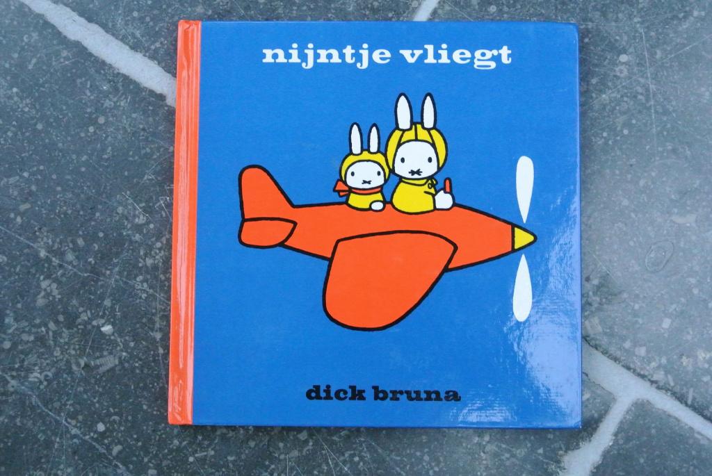 Nijntje vliegt, Ophalen of Verzenden