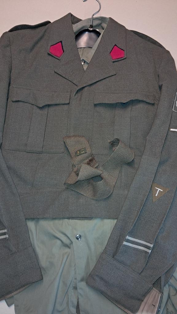 BELGIQUE - CAPORAL - QG 12 BRIGADE, Collections, Objets militaires | Général, Enlèvement ou Envoi, Armée de terre, Vêtements ou Chaussures