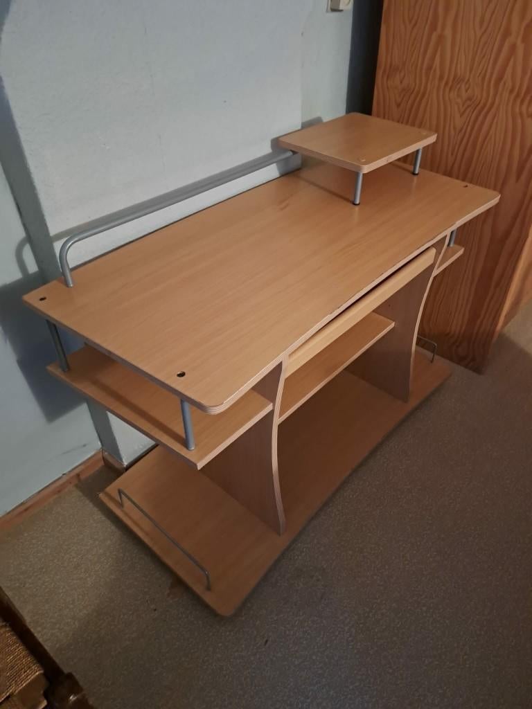 Bureau, Enlèvement