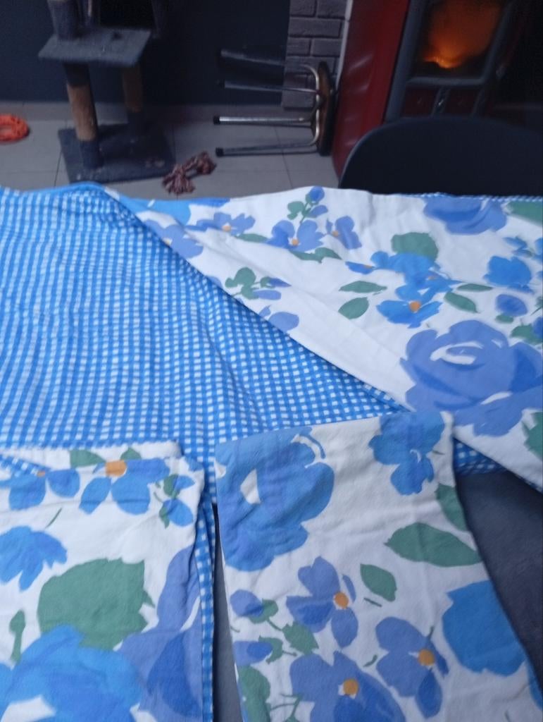 Diverses housses de couette en flanelle, Enlèvement ou Envoi, Bleu, Oreiller