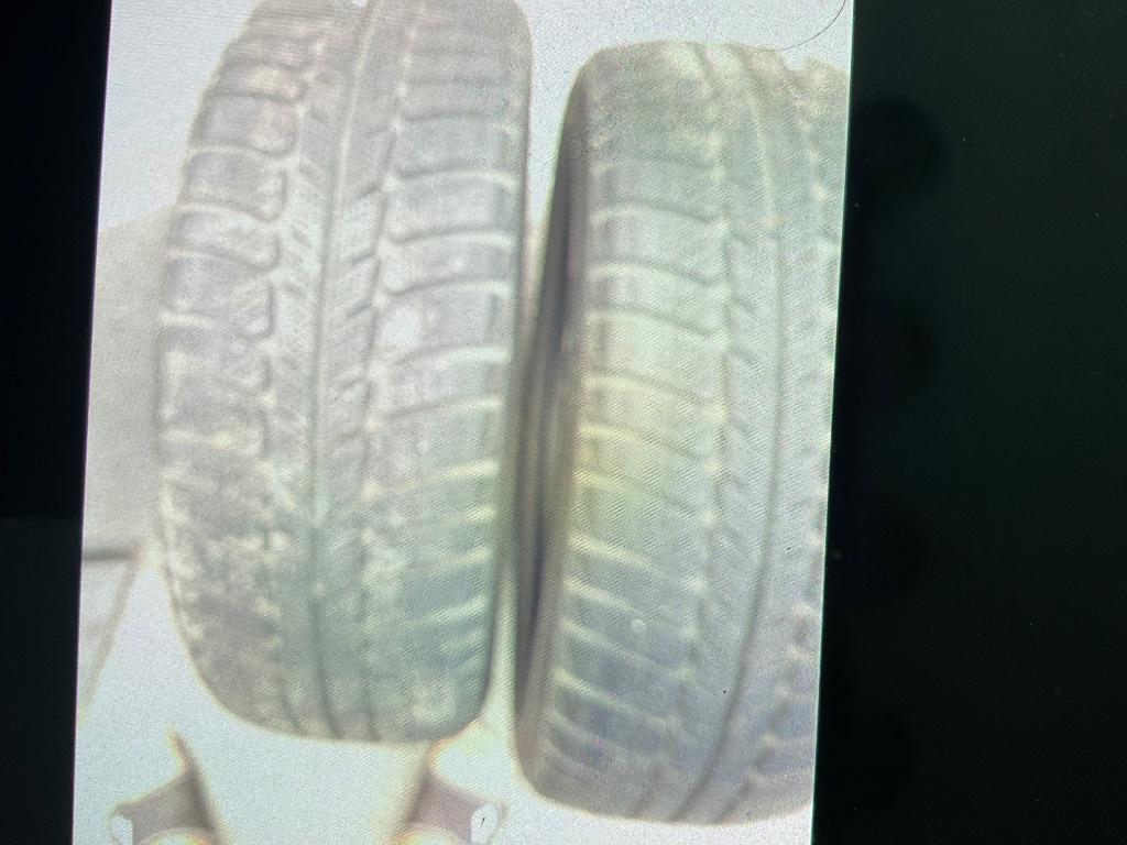 2 hiver 195/55/16 et 4 hiver 175/70/14 et  2 été 275/35/19, Autos : Pièces & Accessoires, Pneus & Jantes, Pneus hiver, 16 pouces