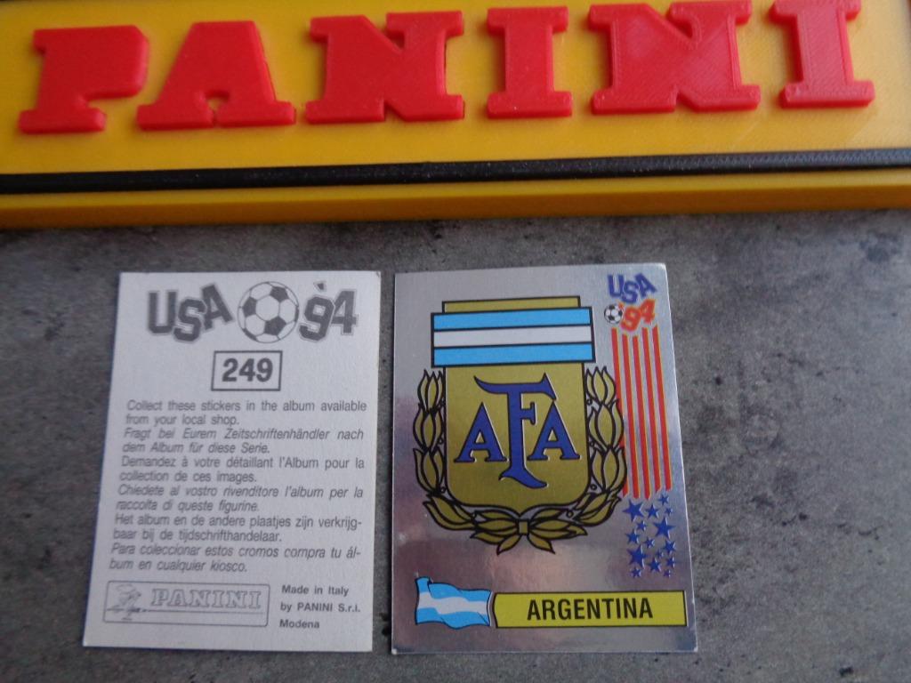 PANINI VOETBAL STICKER WORLD CUP 94 USA WK EMBLEEM ***** 1X, Ophalen of Verzenden, Sticker