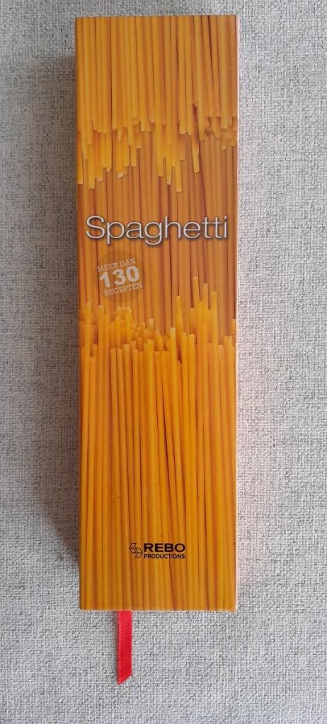 Livre de recettes spécial sur les spaghettis de Carla Bardi, Enlèvement ou Envoi