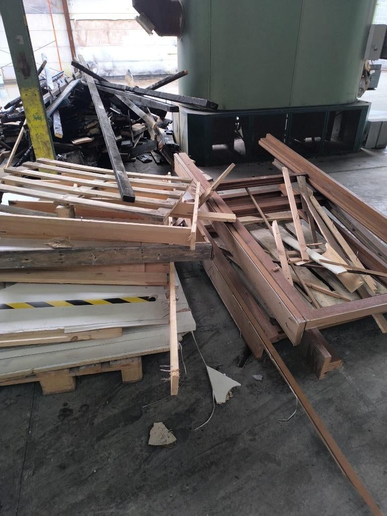 Planches, bois, palettes à donner, Ophalen