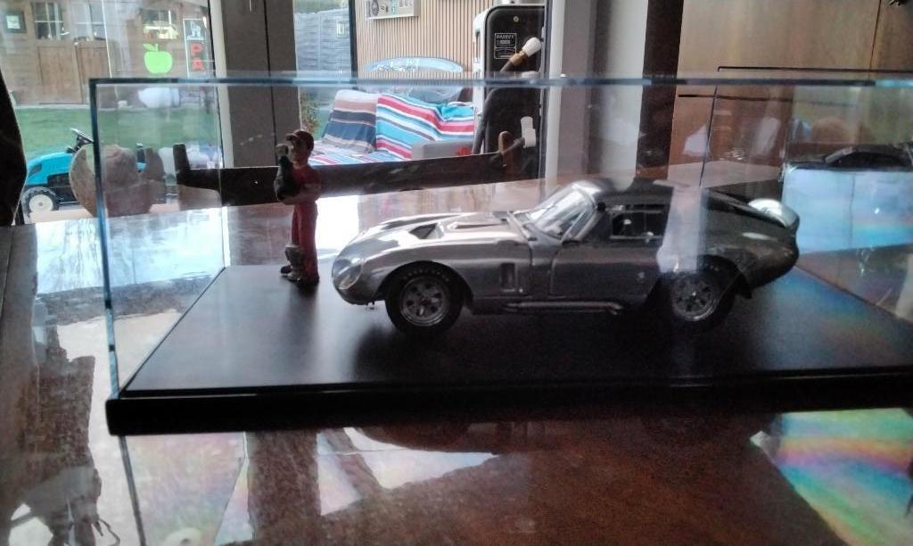 1/18, Hobby en Vrije tijd, Ophalen