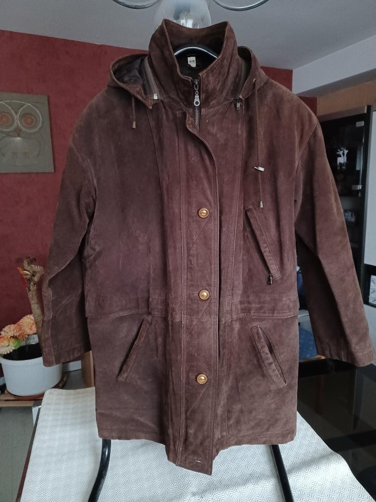 Manteau 3/4 daim marron matelassé, Enlèvement ou Envoi, Comme neuf, Taille 42/44 (L), Brun